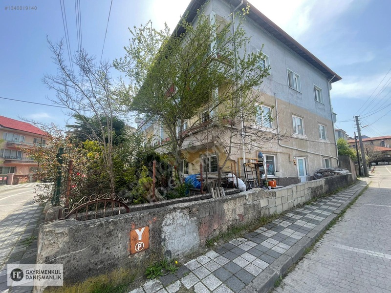 Şehrin Merkezinde 3+1 Satılık Daire — fotoğraf 2