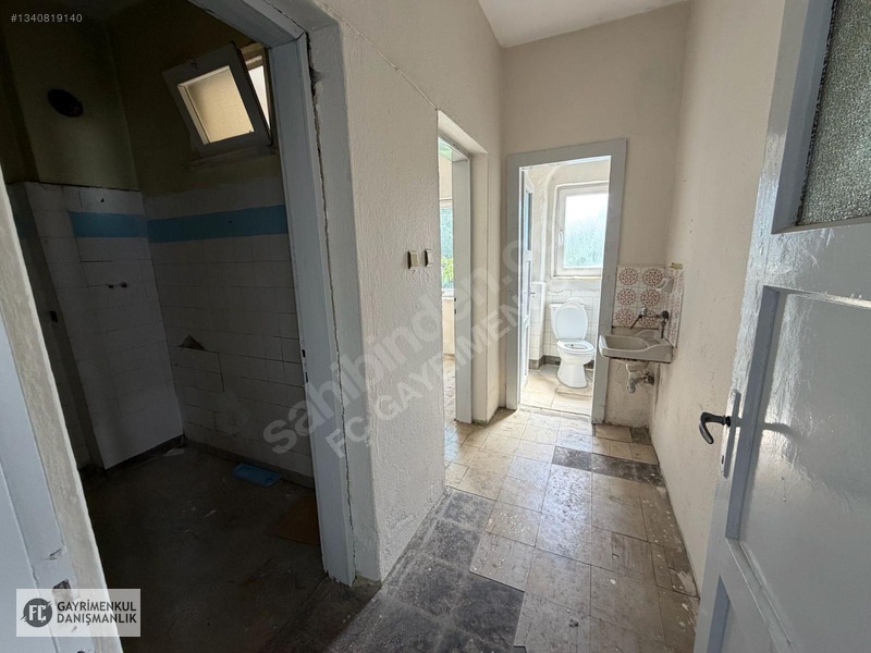 Şehrin Merkezinde 3+1 Satılık Daire — fotoğraf 9