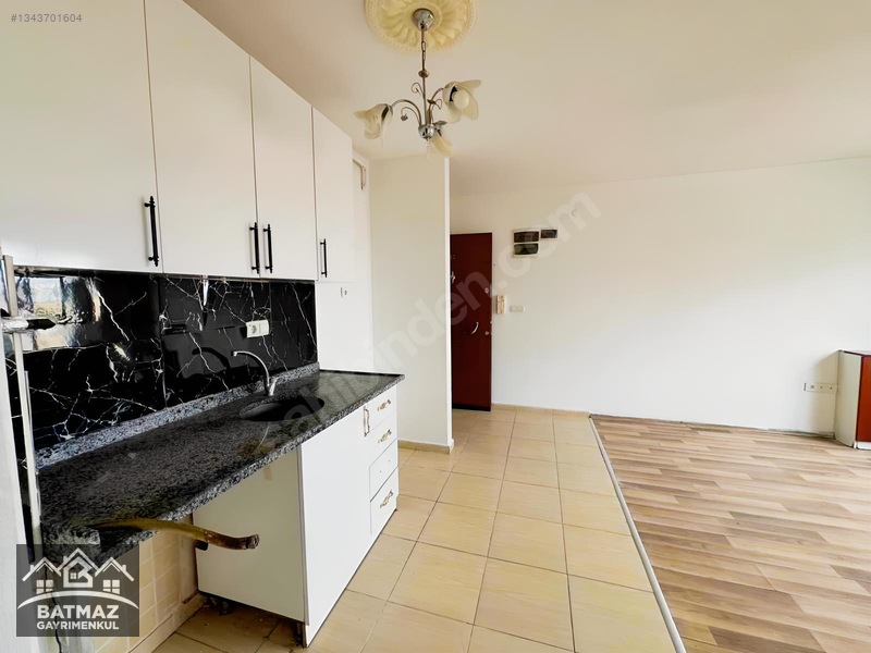 Batmaz Dan Beykent 2.etapda 1+1 Satılık Bakımlı Daire — fotoğraf 8