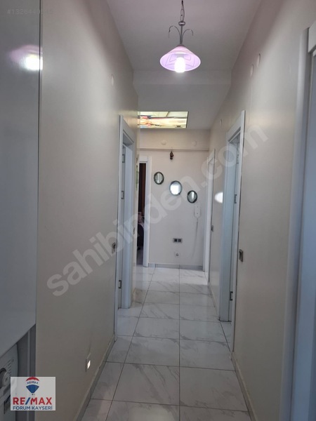 Melikgazi Küçük Ali De İçi Lüks Yapılı Satılık 3+1 Daire — fotoğraf 13