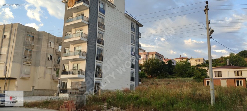 Merkez Mahallesinde Sıfır Lüks Satılık 1+1 Daire — fotoğraf 3