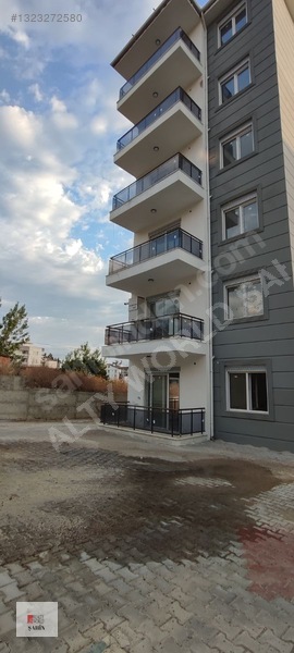 Merkez Mahallesinde Sıfır Lüks Satılık 1+1 Daire — fotoğraf 6