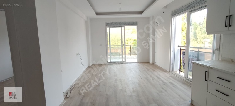 Merkez Mahallesinde Sıfır Lüks Satılık 1+1 Daire — fotoğraf 23