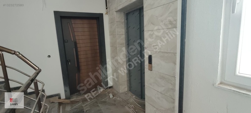 Merkez Mahallesinde Sıfır Lüks Satılık 1+1 Daire — fotoğraf 26