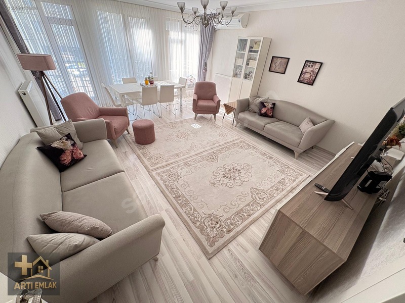 Avcılarda Karahöyük Cad. Site İçi Full+full Geniş M2 Sahip 3+1