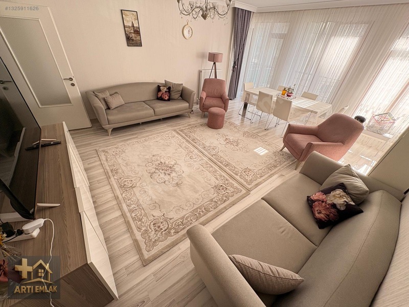 Avcılarda Karahöyük Cad. Site İçi Full+full Geniş M2 Sahip 3+1 — fotoğraf 2