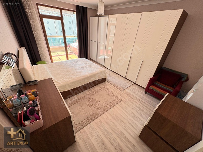 Avcılarda Karahöyük Cad. Site İçi Full+full Geniş M2 Sahip 3+1 — fotoğraf 25