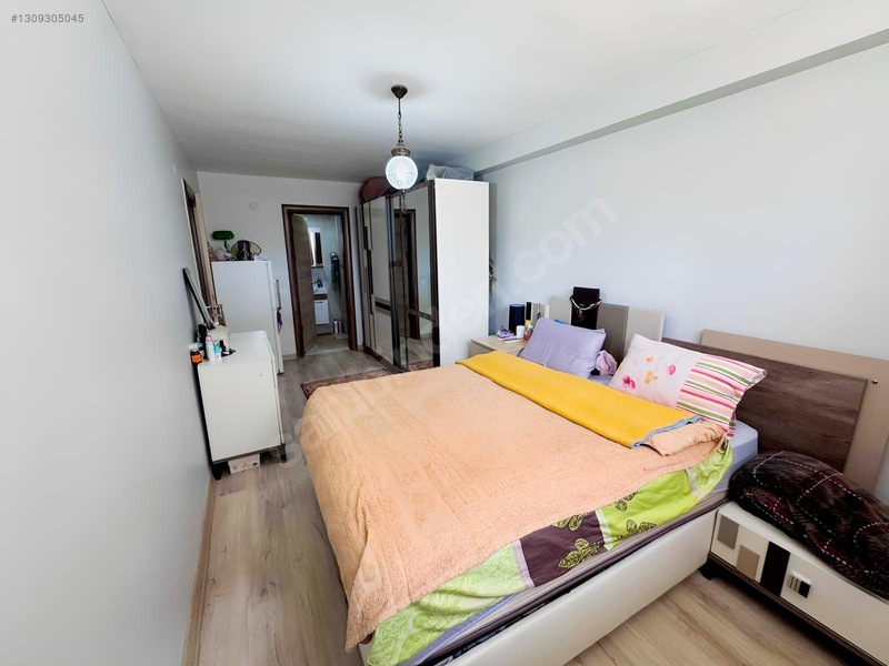 Kemerburgazda Emsalsiz Büyüklükte Satılık 3+1 Daire — fotoğraf 16