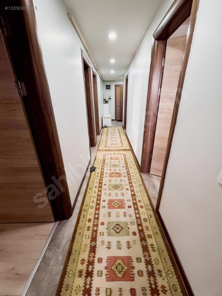 Kemerburgazda Emsalsiz Büyüklükte Satılık 3+1 Daire — fotoğraf 19