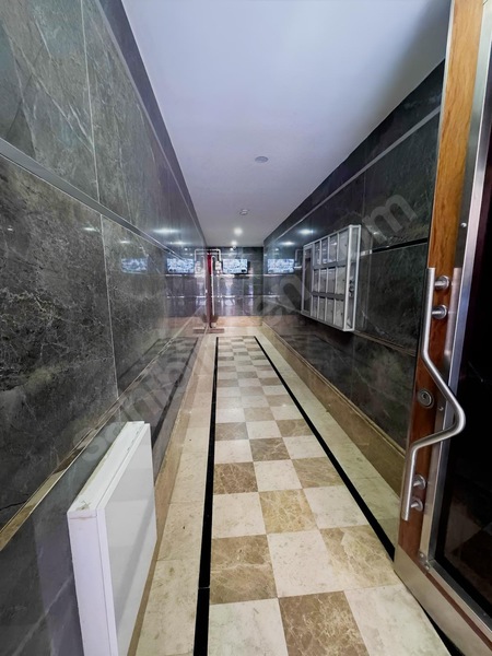 Kemerburgazda Emsalsiz Büyüklükte Satılık 3+1 Daire — fotoğraf 33