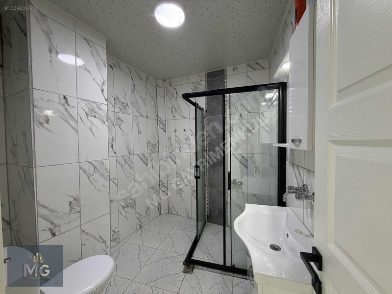 Mg Den Merkezi Konumda Geniş 3+1 Satlık Daire — fotoğraf 17