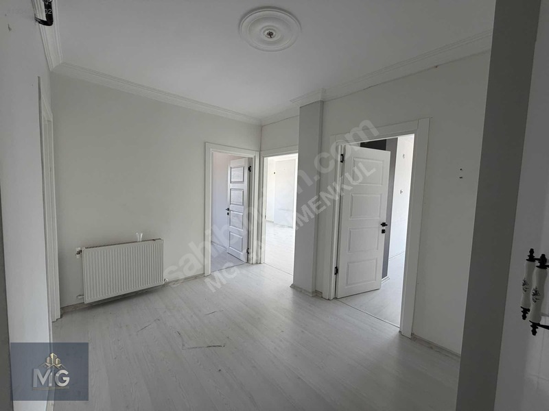 Mg Den Merkezi Konumda Geniş 3+1 Satlık Daire — fotoğraf 20