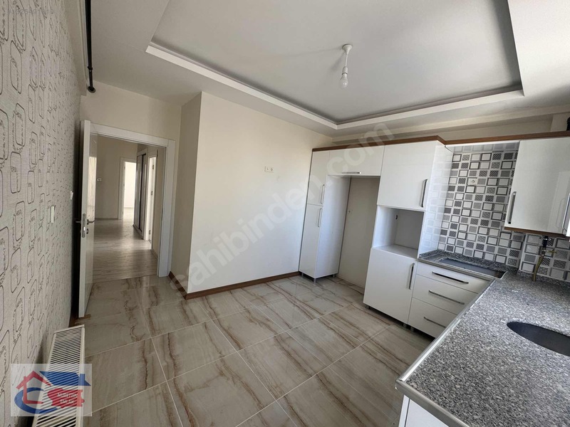 Nurettin Emlaktan Satılık 3+1 Daire — fotoğraf 12