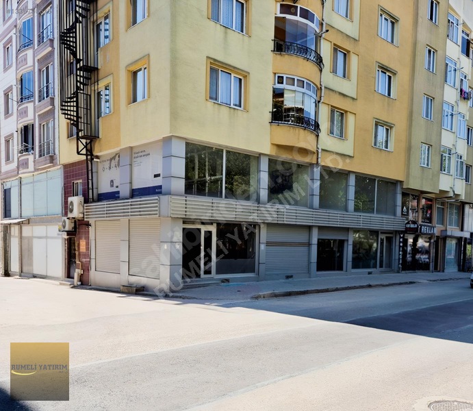 Kırklareli Yeni Adliye Yolunda 310 M² 16 M Cepheli Kiralık İşyer — fotoğraf 18