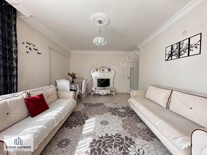 Tramvay Dibinde Ögrenciye Uygun Full Eşyalı 3+1 Kiralık Daire — fotoğraf 22