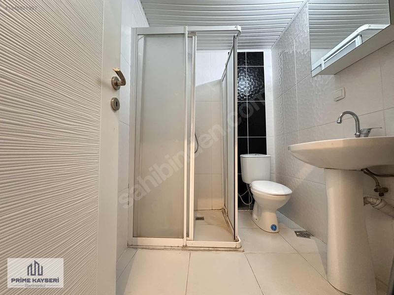 Tramvay Dibinde Ögrenciye Uygun Full Eşyalı 3+1 Kiralık Daire — fotoğraf 24