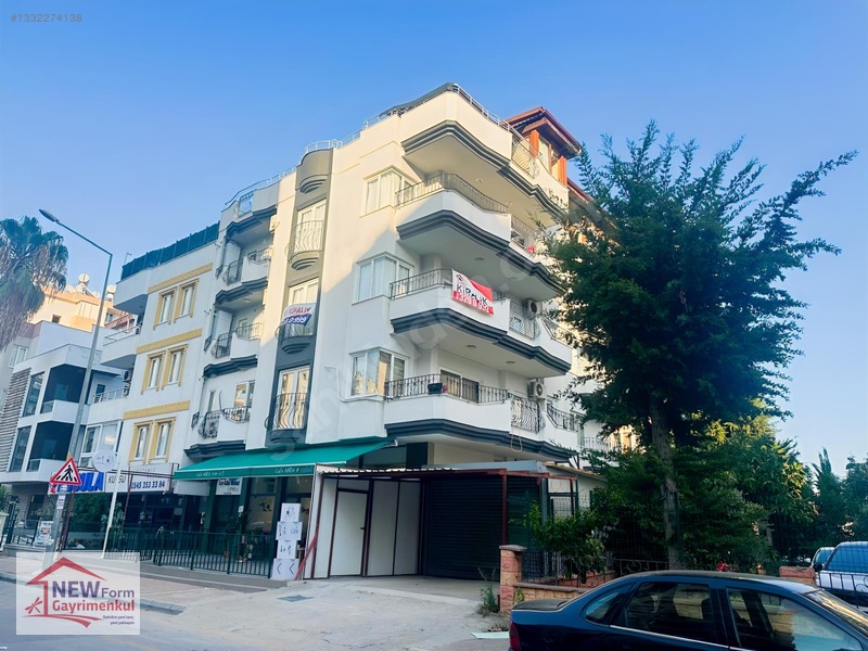 New Form'dan Aydınlık Evler Mah. Satılık 1200 M2 Komple Bina — fotoğraf 2
