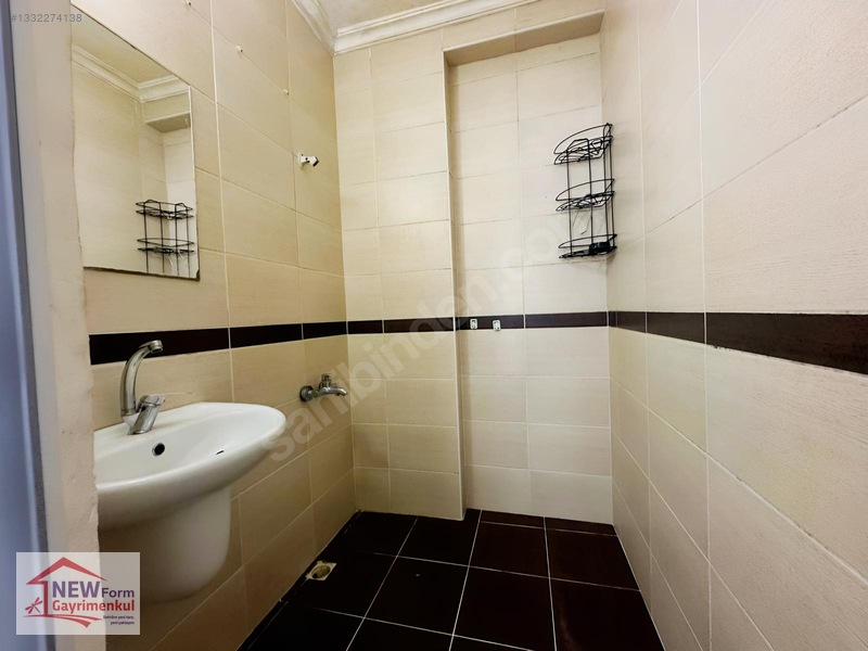 New Form'dan Aydınlık Evler Mah. Satılık 1200 M2 Komple Bina — fotoğraf 16