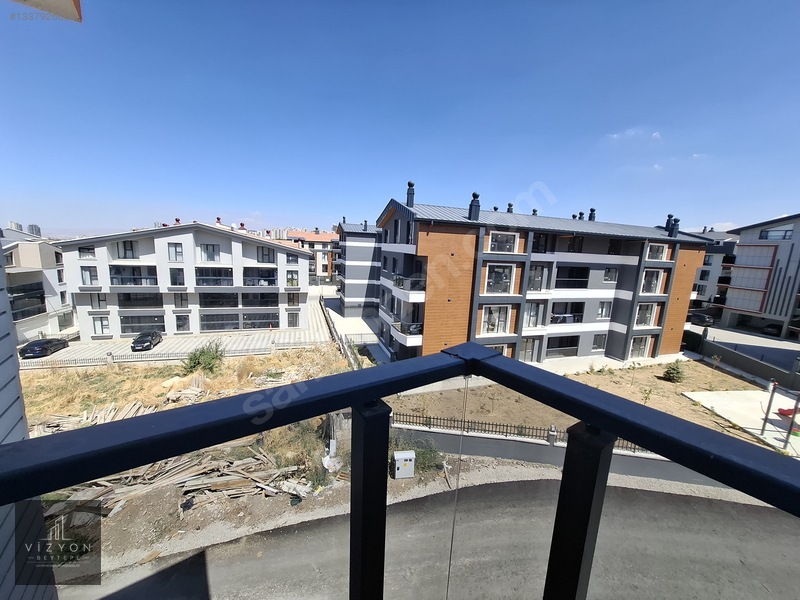 İncek Mah.üst Katta 2+1 Kiralık Daire — fotoğraf 12
