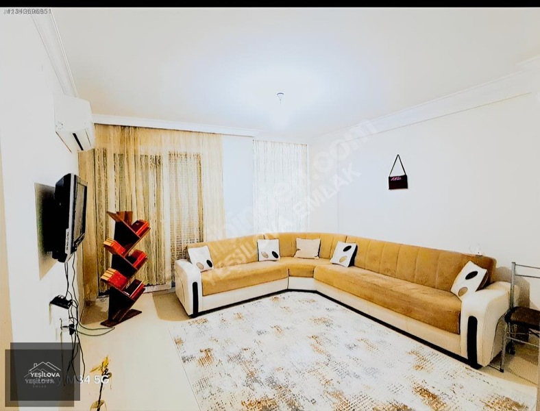 Bornova Merkezde Eşyalı Kiralık 2+1 Daire