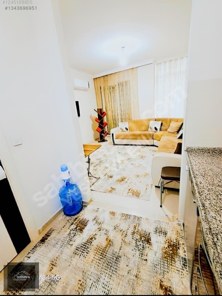 Bornova Merkezde Eşyalı Kiralık 2+1 Daire — fotoğraf 10