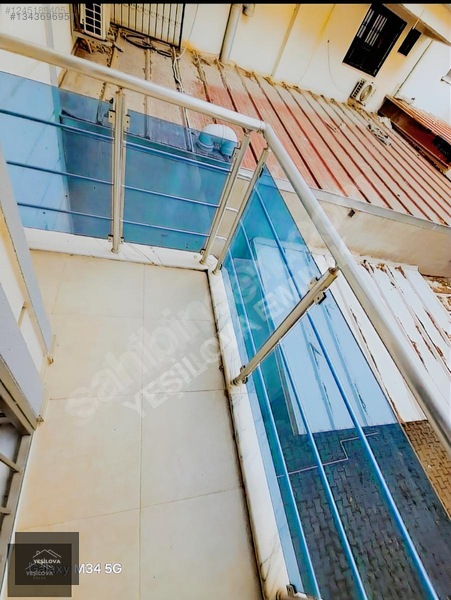 Bornova Merkezde Eşyalı Kiralık 2+1 Daire — fotoğraf 13