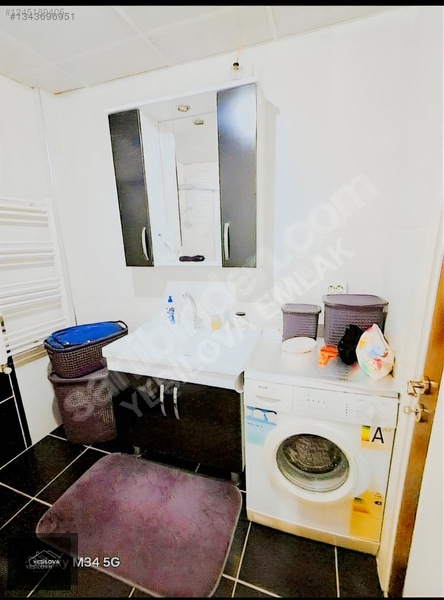 Bornova Merkezde Eşyalı Kiralık 2+1 Daire — fotoğraf 21
