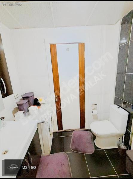 Bornova Merkezde Eşyalı Kiralık 2+1 Daire — fotoğraf 23