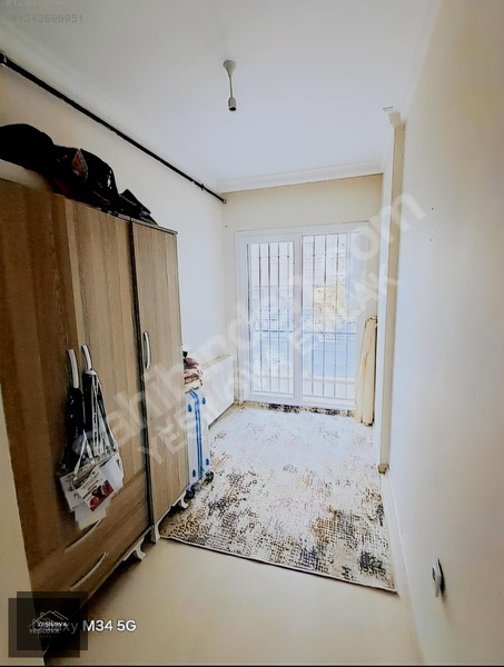 Bornova Merkezde Eşyalı Kiralık 2+1 Daire — fotoğraf 28