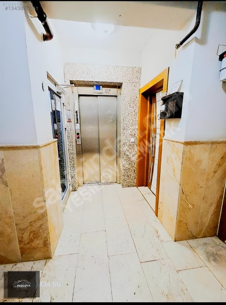 Bornova Merkezde Eşyalı Kiralık 2+1 Daire — fotoğraf 36