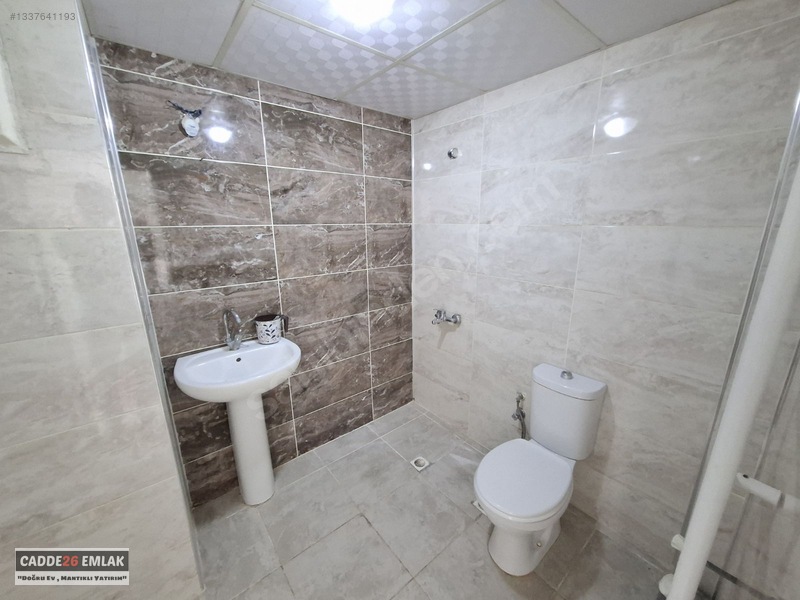 Cadde26 Dan 71 Evlerde Kafkas Caddesinin Dibinde Arakat 1+1 — fotoğraf 12
