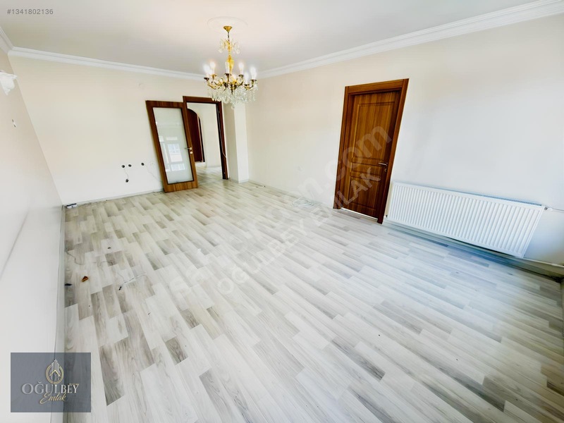Oğulbey'den Aşağı Eğlence'de 3+1 125m² Ön Güney Batı Cepe Yapılı — fotoğraf 5