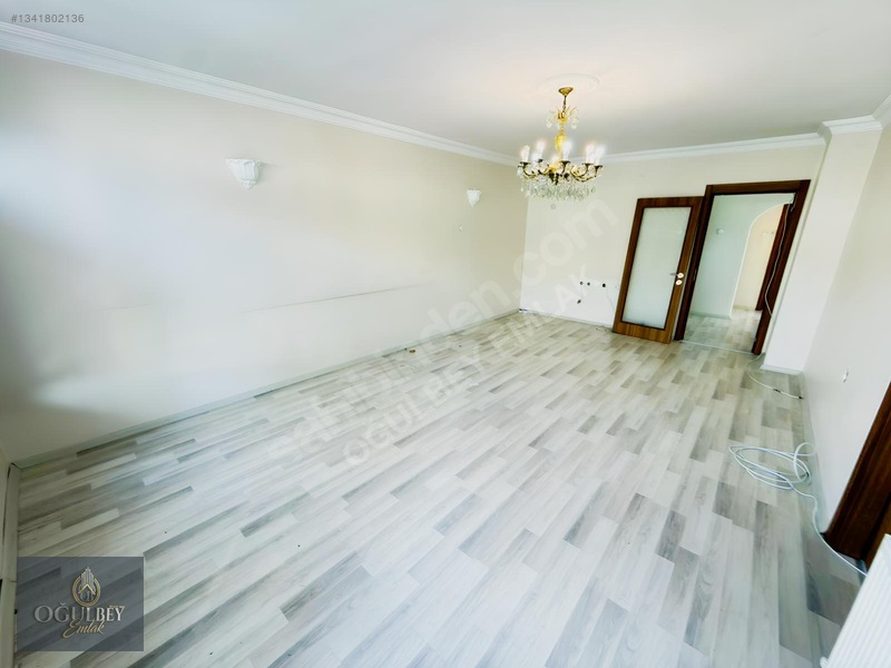 Oğulbey'den Aşağı Eğlence'de 3+1 125m² Ön Güney Batı Cepe Yapılı — fotoğraf 7