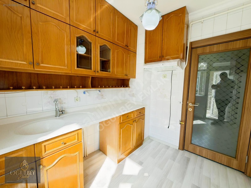Oğulbey'den Aşağı Eğlence'de 3+1 125m² Ön Güney Batı Cepe Yapılı — fotoğraf 9