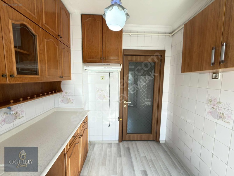 Oğulbey'den Aşağı Eğlence'de 3+1 125m² Ön Güney Batı Cepe Yapılı — fotoğraf 11