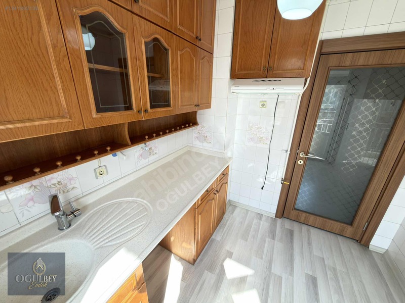 Oğulbey'den Aşağı Eğlence'de 3+1 125m² Ön Güney Batı Cepe Yapılı — fotoğraf 13
