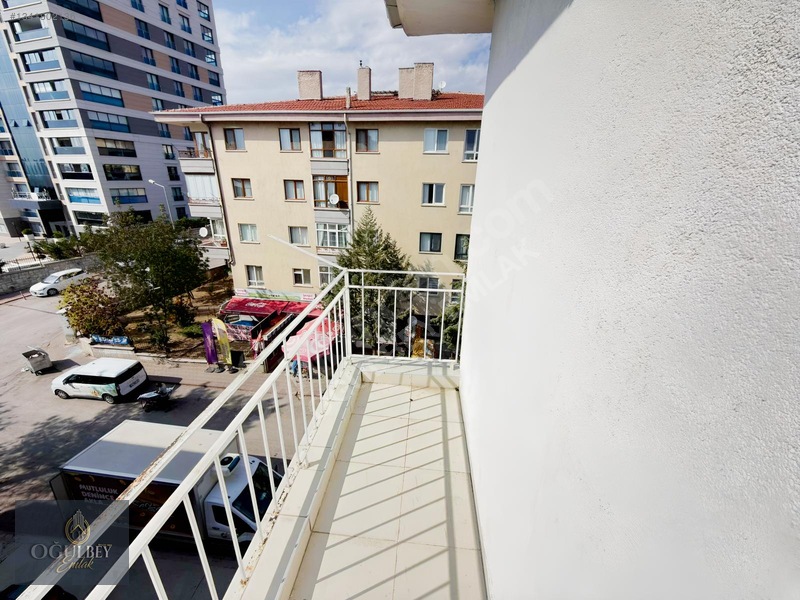 Oğulbey'den Aşağı Eğlence'de 3+1 125m² Ön Güney Batı Cepe Yapılı — fotoğraf 39