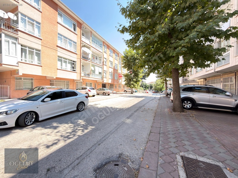 Oğulbey'den Aşağı Eğlence'de 3+1 125m² Ön Güney Batı Cepe Yapılı — fotoğraf 45