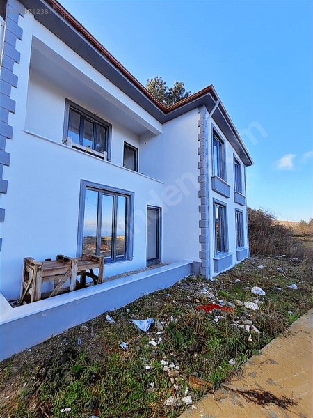 Acarlar Emlaktan Kastamonu Çatalzeytin'de Konaklı Köyünde Villa — fotoğraf 4