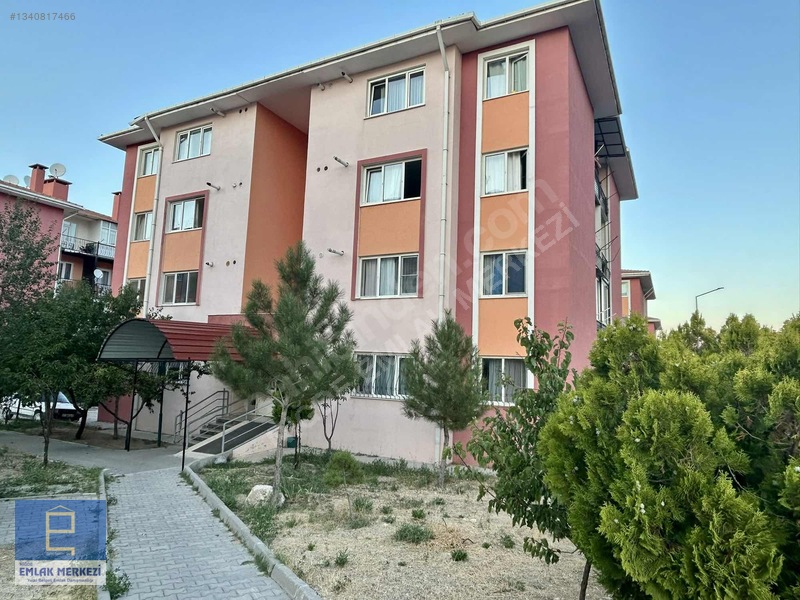 ## Niğde Emlak Mrkznden Niğde Evleri Toki'De 2+1 Satılık Daire #
