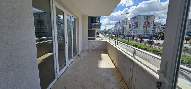 Gülhan Gayrimenkul'den Yenimahallede Kiralık 3+1 Daire — fotoğraf 7