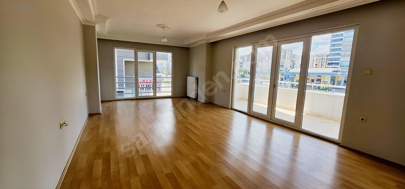 Gülhan Gayrimenkul'den Yenimahallede Kiralık 3+1 Daire — fotoğraf 8