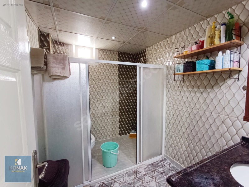 Konak Gayrimenkulden Satlık 4 Katlı Bina Her Katın Ayrı Tapusu — fotoğraf 25