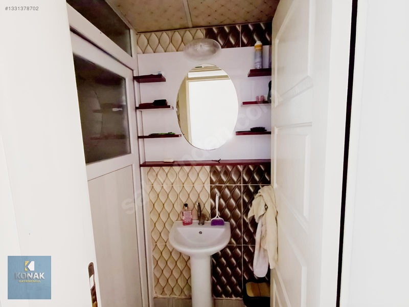 Konak Gayrimenkulden Satlık 4 Katlı Bina Her Katın Ayrı Tapusu — fotoğraf 26