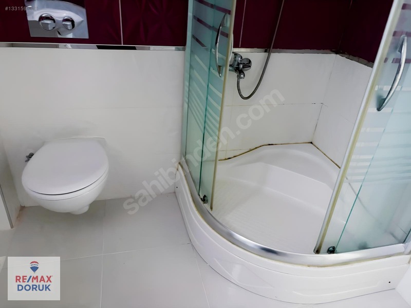 Güzelyalıda Deniz Manzaralı Kiralık 3+1 Çatı Katı Daire — fotoğraf 21