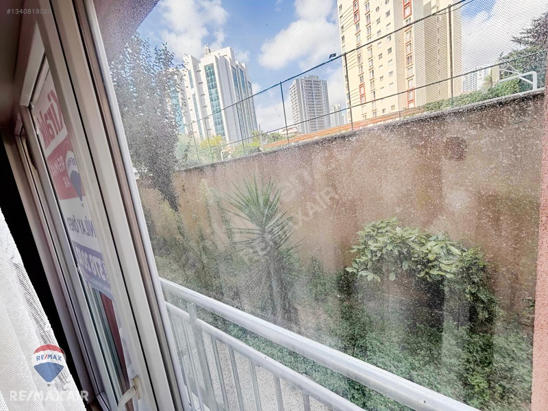 Kartal Selective'de Metro Yakını Kiralık 1+1 Daire — fotoğraf 4