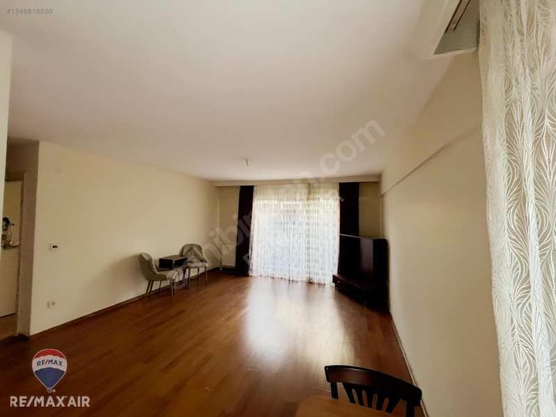 Kartal Selective'de Metro Yakını Kiralık 1+1 Daire — fotoğraf 5