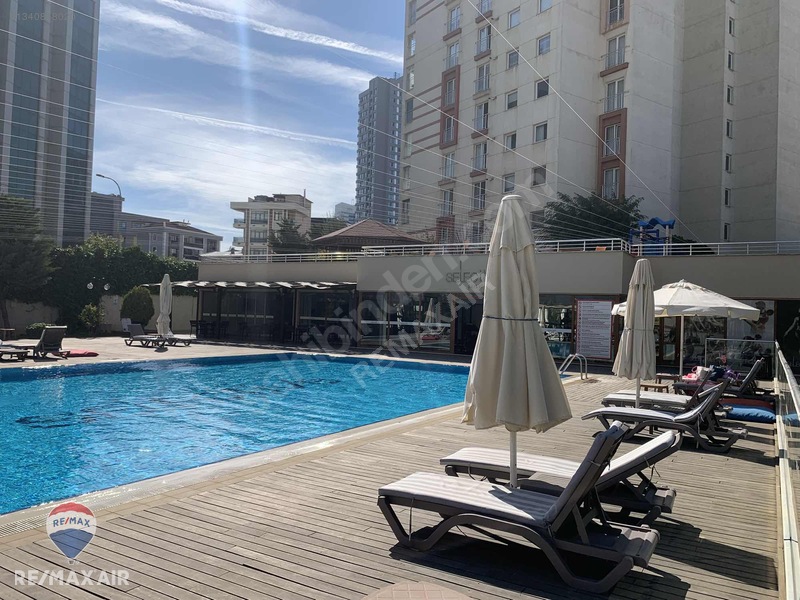Kartal Selective'de Metro Yakını Kiralık 1+1 Daire — fotoğraf 9