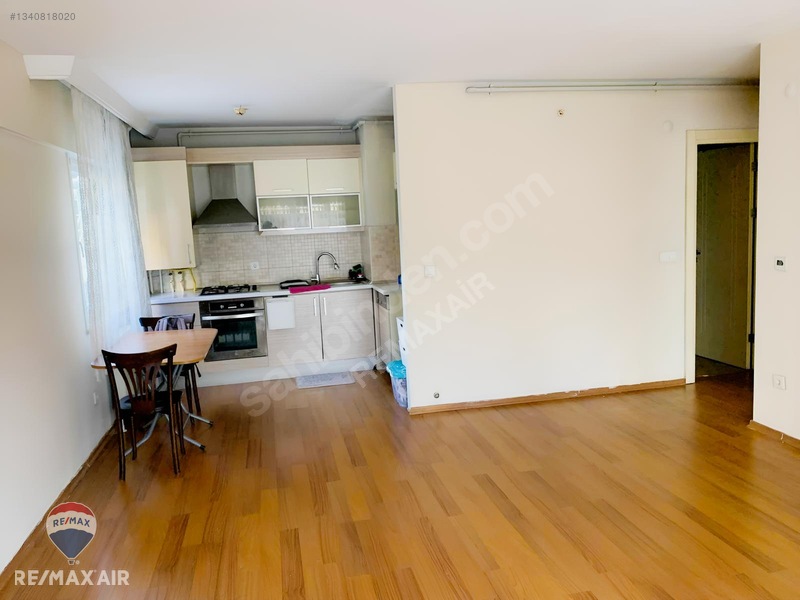 Kartal Selective'de Metro Yakını Kiralık 1+1 Daire — fotoğraf 14