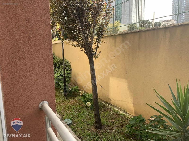 Kartal Selective'de Metro Yakını Kiralık 1+1 Daire — fotoğraf 26